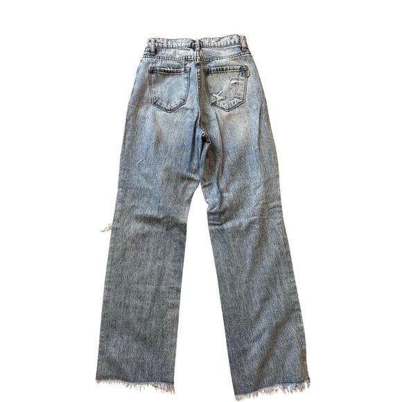 VIBRANT Gold Tag Woman's Jeans/Pants, size 3; Wide leg; ripped styling; Junior - Picture 2 of 10